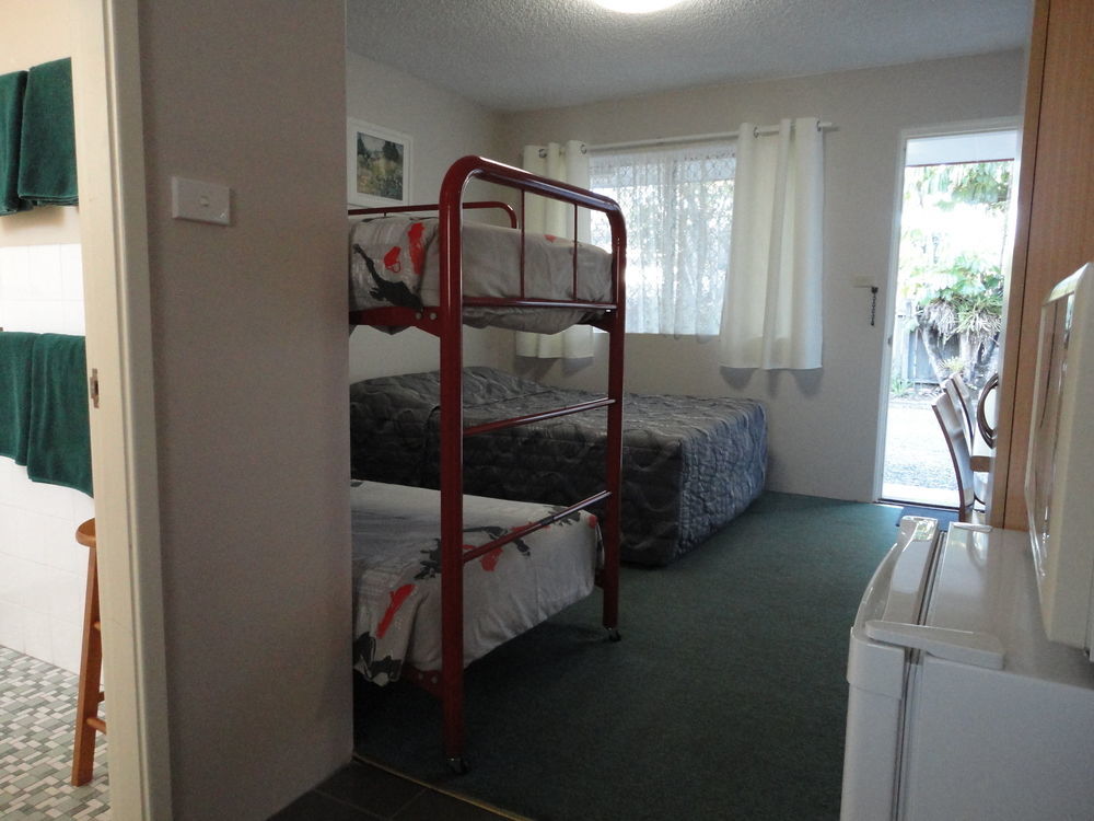 פורט מקווארי Surf Beach Motel Port מראה חיצוני תמונה