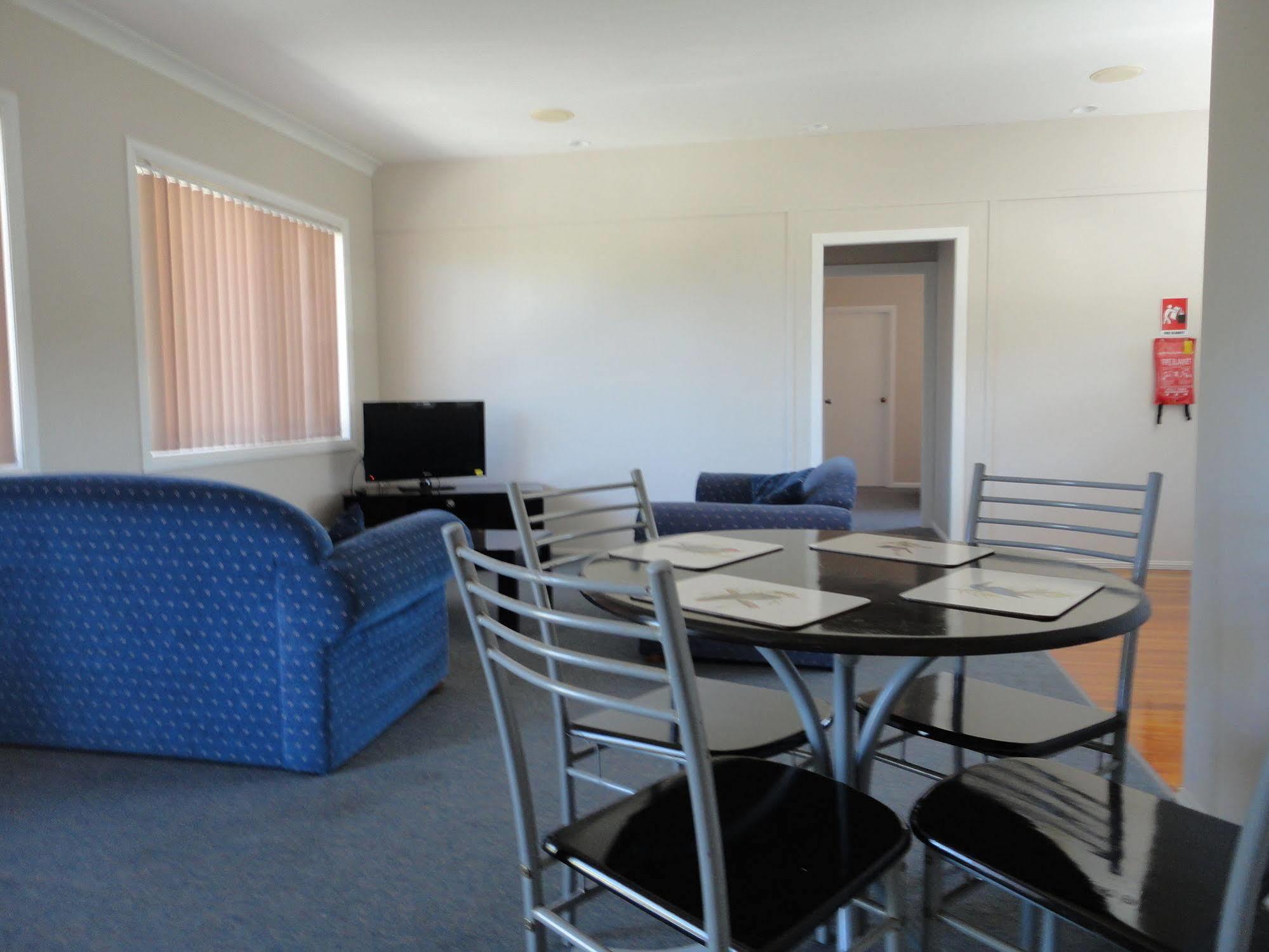 פורט מקווארי Surf Beach Motel Port מראה חיצוני תמונה