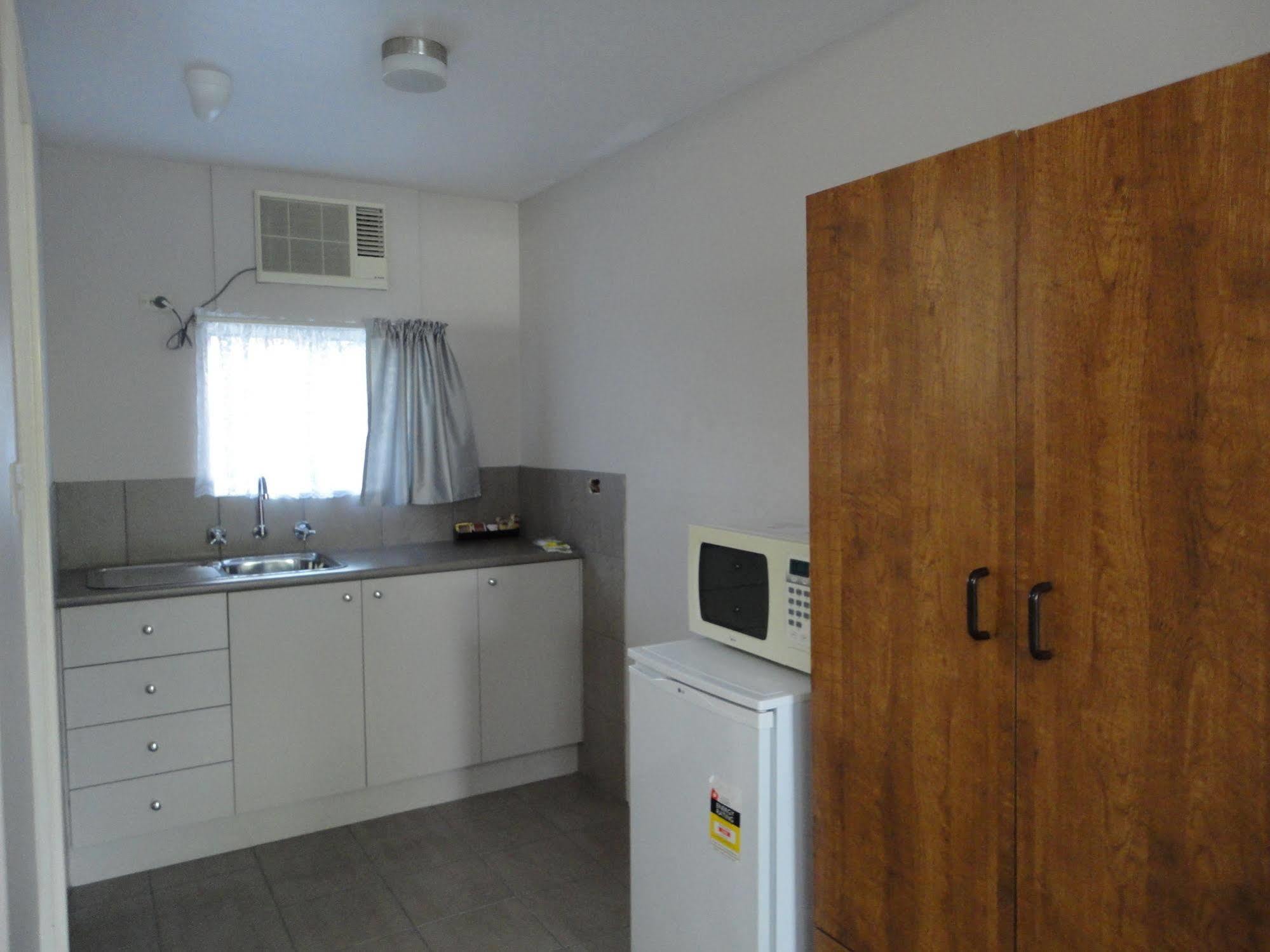 פורט מקווארי Surf Beach Motel Port מראה חיצוני תמונה